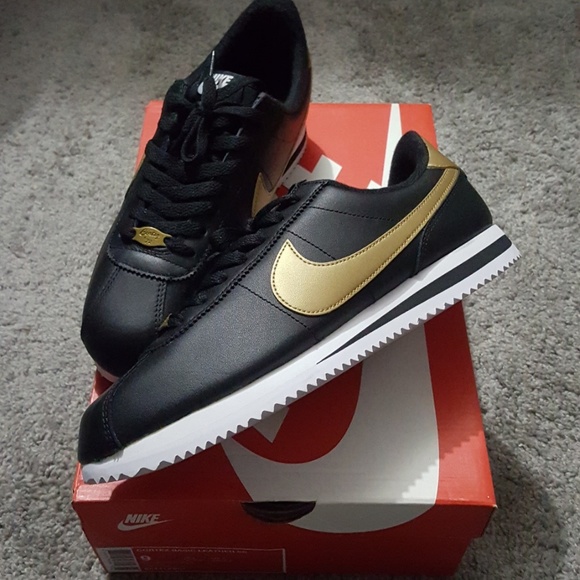 Nike Other - Nike Cortez SE